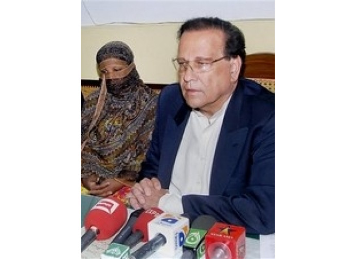 taseer bibi taseer bibi